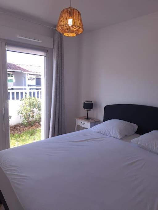 T2 Ideal 2 Personnes-150 M De La Apartment Biscarrosse